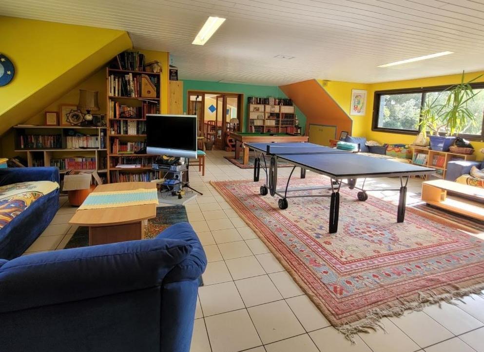 Bed and Breakfast Le Domaine Des Sources Landévant Exterior foto